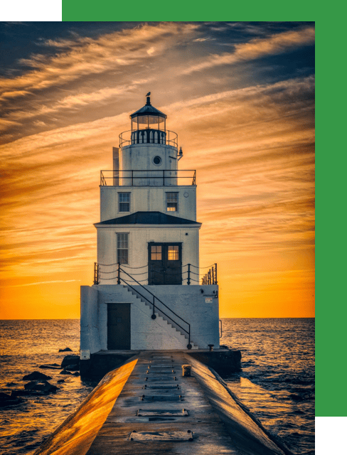 phare sur fond vert compr